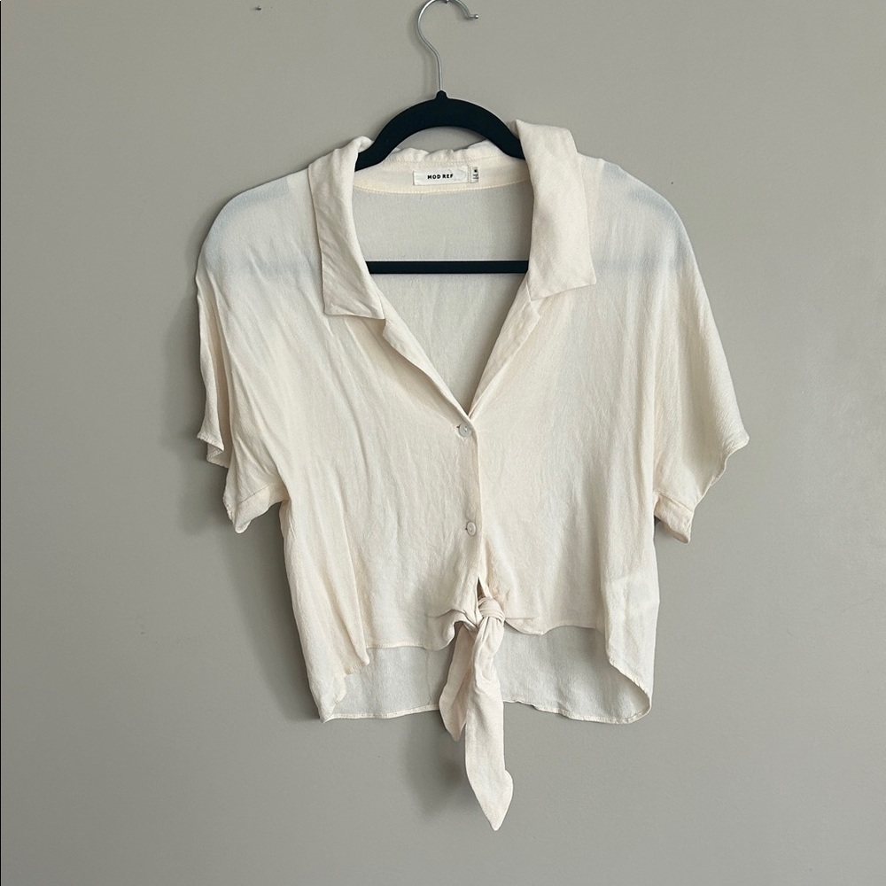 Mod Ref Cream Button-Down Tie Front Shirt